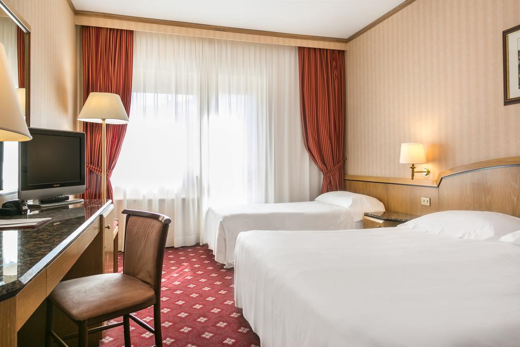 Hotel Beverly Hills Rome Exterior photo